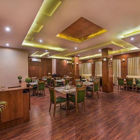 Hotel Manisha International Gaya Exterior foto